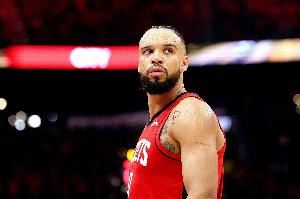 狄龙：我喜欢对抗、拼抢和缠斗 我能够给太阳带来防守心态