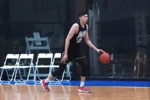 邹阳晒训练视频：我的夏训碎片 夏日炎炎 进步不能停！