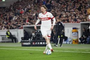 图片报:沃尔特马德今日随队参加训练营 不排除拜仁斯图会面的可能