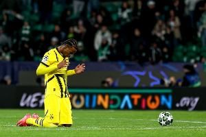 记者：多特预计将签楚克乌梅卡，球员从没考虑过莱比锡