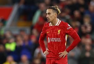 未进入社区盾大名单，记者：诺丁汉森林曾询问齐米卡斯的情况