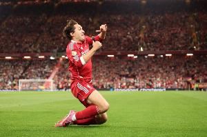 记者：利物浦赛前已告知基耶萨留队，意甲球队仍可能尝试租借他