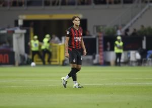 里奇：莫德里奇非常谦逊 我最喜欢做的事情是保持平衡