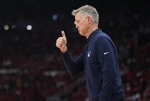 Slater：科尔不会离开勇士去其他队执教 这不是他在勇士最后一季