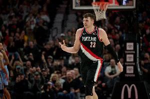 队记：开拓者执行亨德森&克里斯-穆雷&克林根2026-27赛季球队选项