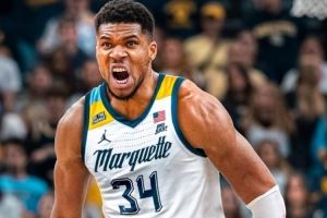 来真的?马奎特大学男篮官方晒P图:随时欢迎字母哥加盟!