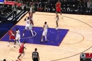 样样通!祖巴茨弧顶做轴策动攻势 顺下双手补扣2分1板到手