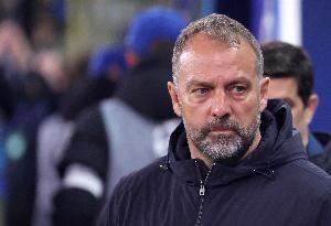 寻伊尼戈替代者!每体:巴萨正关注施洛特贝克、格伊、于帕等后卫