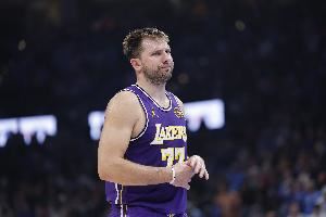 找回自我！爵士主帅：东契奇现在的表现与刚来到湖人时判若两人